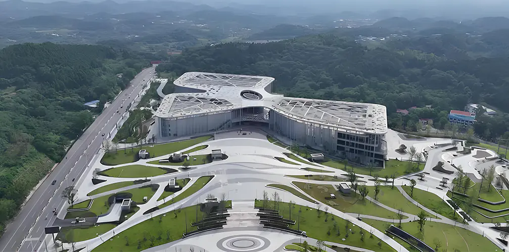 Hvězdné divadlo bratří Sichuan Deyang Huayi